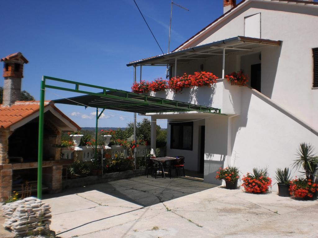 Apartments Rogocana Labin  Zimmer foto