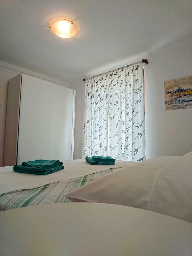 Apartments Rogocana Labin  Exterior foto