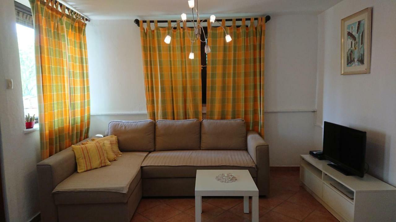 Apartments Rogocana Labin  Exterior foto